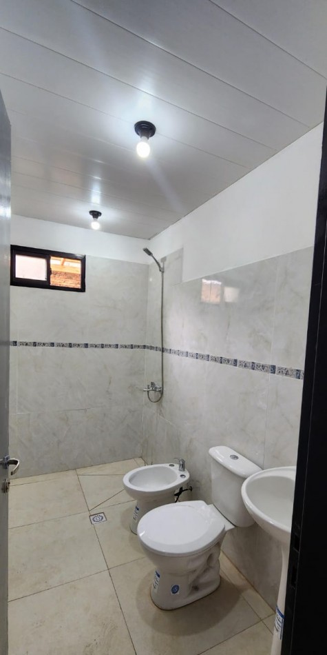 Casa en venta zona Avenida Zapiola y Avenida Centenario Posadas. 
