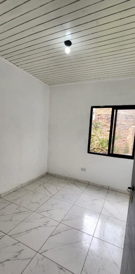 Casa en venta zona Avenida Zapiola y Avenida Centenario Posadas. 