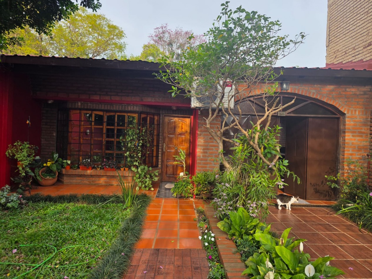 CASA EN VENTA APTA CREDITO 