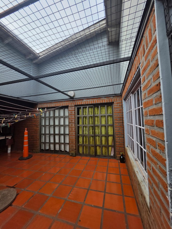 CASA EN VENTA APTA CREDITO 