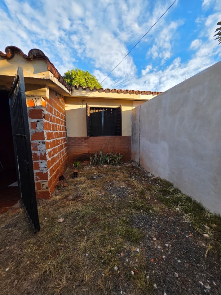 CASA en VENTA Calle 68 casi Av. Aguado