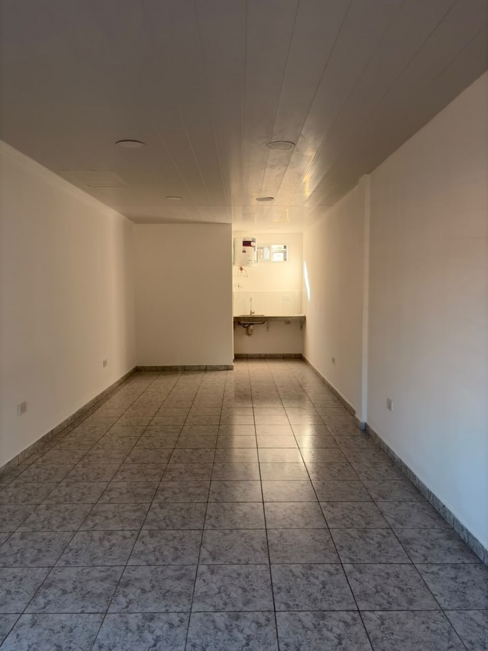 ALQUILER con DESTINO COMERCIAL O HABITACIONAL
