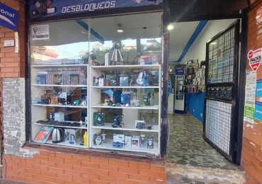 EN VENTA Local en Edificio Robinson 